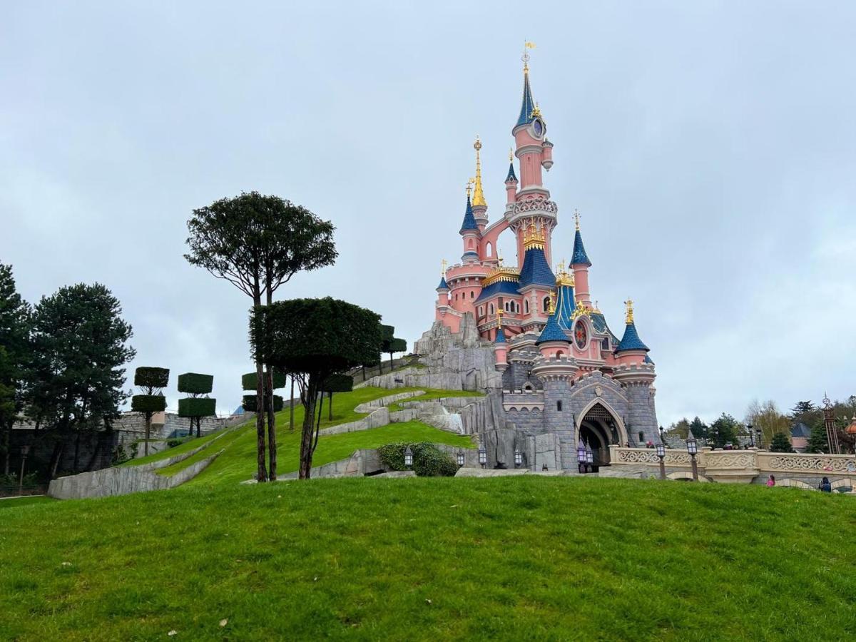 Appt 4P, Parking, Disney Direct, Vallee Village Serris Esterno foto